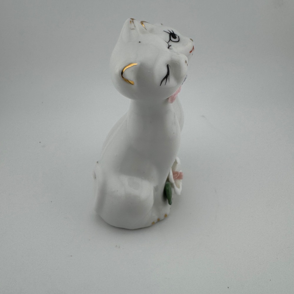 Vintage Ceramic White Twin Cats‎ Figurine Gold Trim Blue Pink Bows Flower Kitsch - Picture 4 of 6